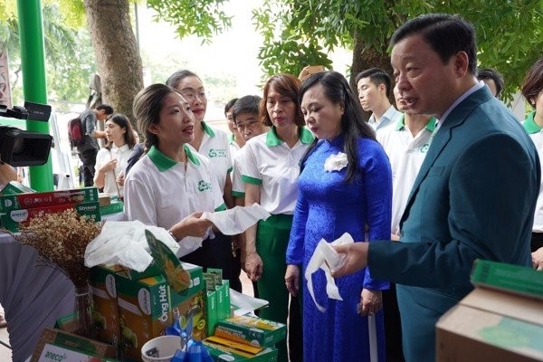 An Phát Holdings đầu tư mạnh vào nghiên cứu, phát triển công nghệ xanh An Phát Holdings đầu tư mạnh vào nghiên cứu, phát triển công nghệ xanh