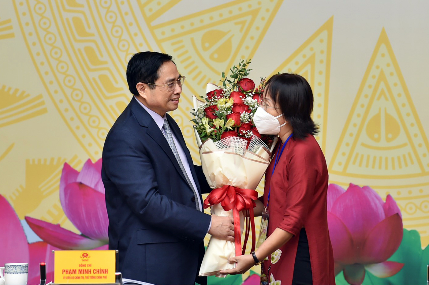 Người thầy giáo tốt là những anh hùng vô danh Người thầy giáo tốt là những anh hùng vô danh