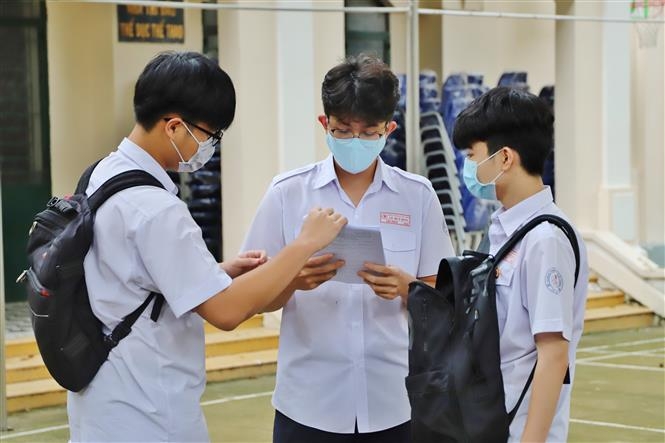 Bí thư Hà Nội: Nếu đồng lòng, việc tổ chức đưa học sinh trở lại trường học sẽ thành công! Bí thư Hà Nội: Nếu đồng lòng, việc tổ chức đưa học sinh trở lại trường học sẽ thành công!