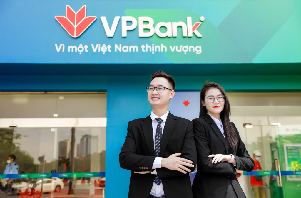 Moody’s nâng xếp hạng tín nhiệm của VPBank từ B1 lên Ba3 Moody’s nâng xếp hạng tín nhiệm của VPBank từ B1 lên Ba3