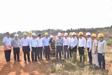 Tháo gỡ vướng mắc cho hoạt động khai thác boxit tại Đăk Nông và đảm bảo phục hồi môi trường