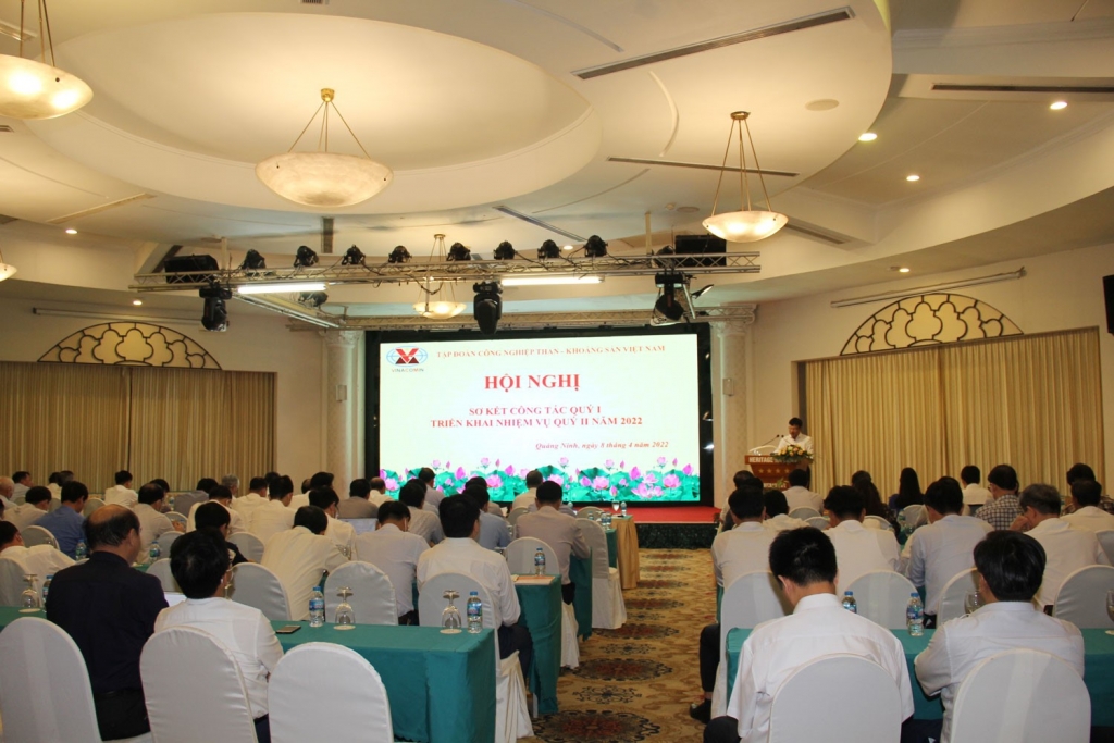TKV đạt doanh thu quý I hơn 32.870 tỷ đồng, tăng 24% so với cùng kỳ TKV đạt doanh thu quý I hơn 32.870 tỷ đồng, tăng 24% so với cùng kỳ
