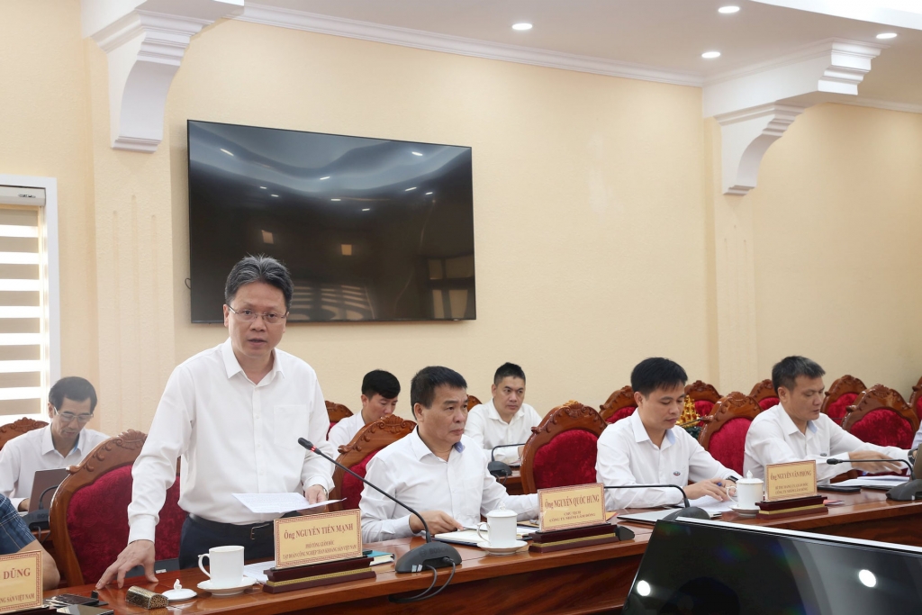 Lãnh đạo Tập đoàn Công nghiệp Than – Khoáng sản Việt Nam làm việc với Tỉnh ủy Lâm Đồng về đẩy mạnh đầu tư sản xuất kinh doanh trên địa bàn Tỉnh Lãnh đạo Tập đoàn Công nghiệp Than – Khoáng sản Việt Nam làm việc với Tỉnh ủy Lâm Đồng về đẩy mạnh đầu tư sản xuất kinh doanh trên địa bàn Tỉnh