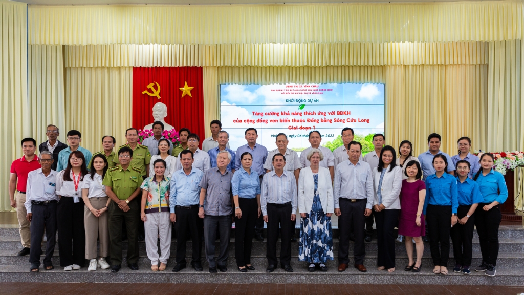 Khởi động Dự án thích ứng biến đổi khí hậu của cộng đồng ven biển ĐBSCL tại Sóc Trăng Khởi động Dự án thích ứng biến đổi khí hậu của cộng đồng ven biển ĐBSCL tại Sóc Trăng