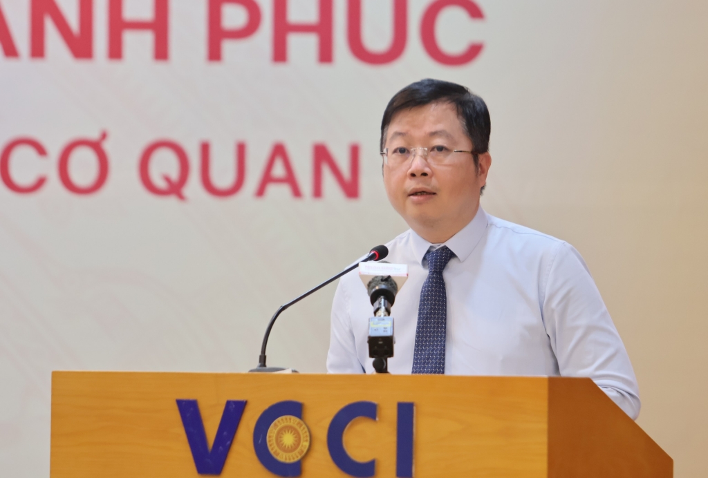 Báo chí và Doanh nghiệp cùng đồng hành vì đất nước phồn vinh, hạnh phúc Báo chí và Doanh nghiệp cùng đồng hành vì đất nước phồn vinh, hạnh phúc