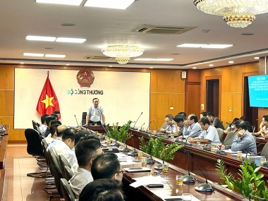 Triển khai các giải pháp đảm bảo cung ứng xăng dầu trong 6 tháng cuối năm và năm 2024