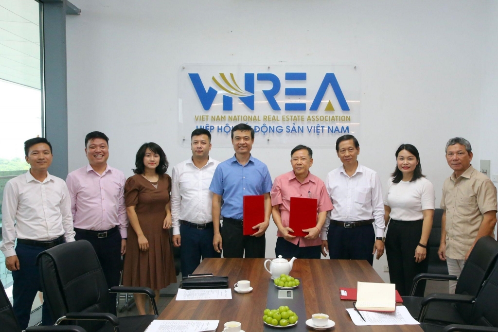 VNREA ký kết hợp tác đào tạo, bồi dưỡng và phát triển nhân lực cho thị trường bất động sản