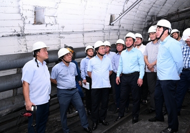 Đoàn công tác của Bộ Công Thương kiểm tra công tác an toàn tại Công ty Than Vàng Danh