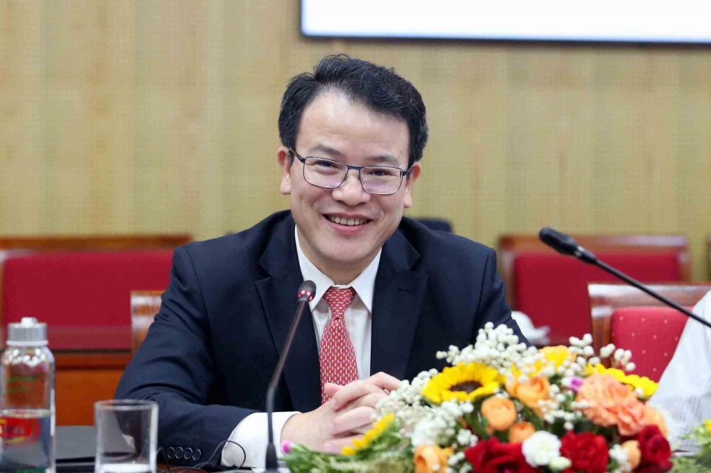 Doanh nghiệp Việt Nam và Hoa Kỳ tìm cơ hội hợp tác trong lĩnh vực giấy in tiền Doanh nghiệp Việt Nam và Hoa Kỳ tìm cơ hội hợp tác trong lĩnh vực giấy in tiền