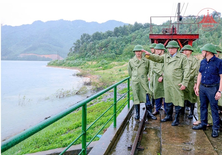 Vĩnh Phúc tập trung toàn lực chủ động ứng phó với bão số 3 Vĩnh Phúc tập trung toàn lực chủ động ứng phó với bão số 3