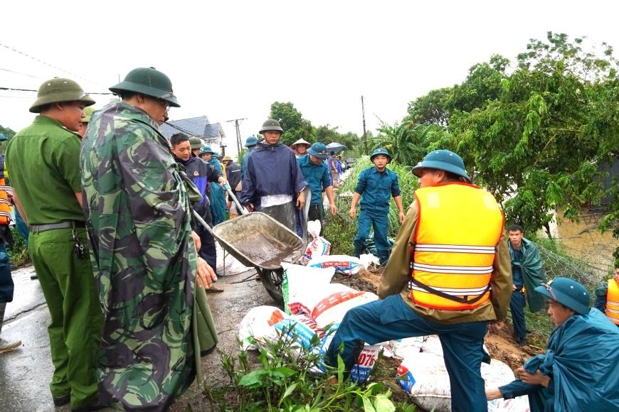 Vĩnh Phúc tập trung mọi nguồn lực ứng phó và khắc phục hậu quả mưa, lũ sau bão số 3 Vĩnh Phúc tập trung mọi nguồn lực ứng phó và khắc phục hậu quả mưa, lũ sau bão số 3