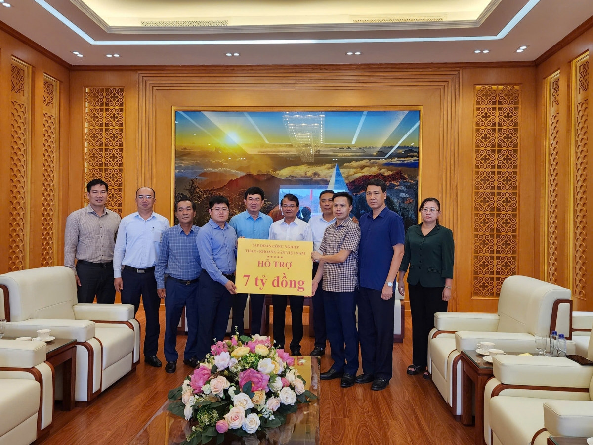 TKV triển khai gói hỗ trợ 70 tỷ đồng khắc phục hậu quả bão số 3 TKV triển khai gói hỗ trợ 70 tỷ đồng khắc phục hậu quả bão số 3