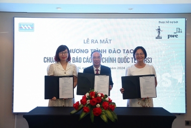 Hiệp Hội Kế toán và Kiểm toán Việt Nam chính thức triển khai Chương trình đào tạo Chuẩn mực Báo cáo tài chính quốc tế - IFRS