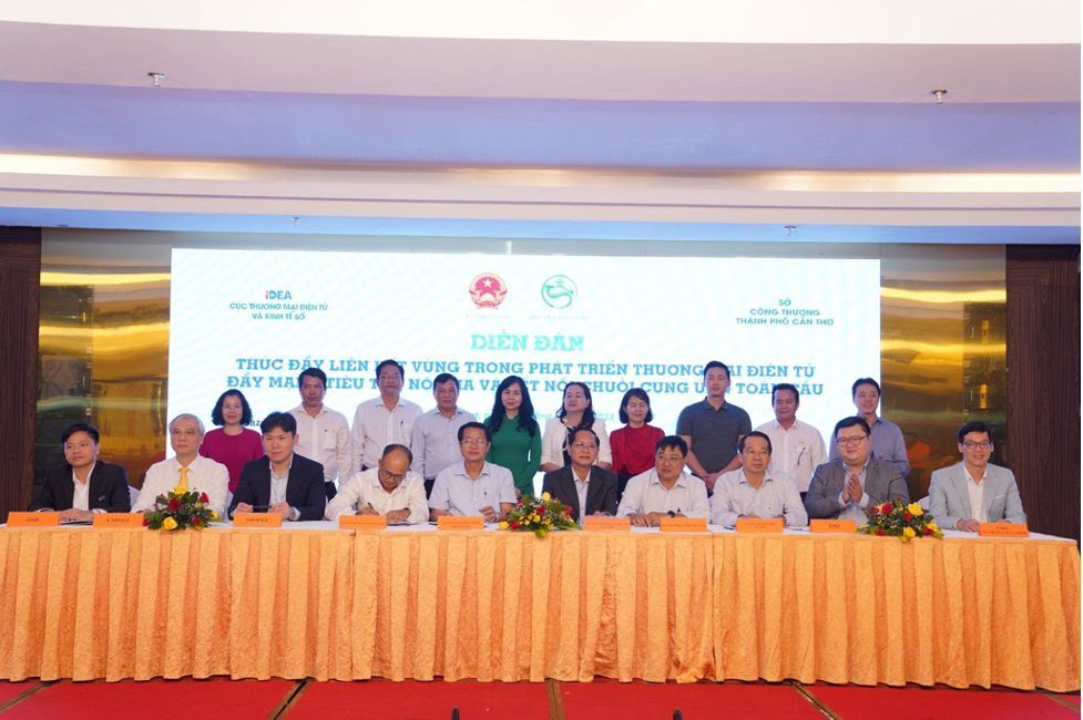 Thúc đẩy liên kết vùng trong phát triển thương mại điện tử tại Cần Thơ và Đồng bằng sông Cửu Long Thúc đẩy liên kết vùng trong phát triển thương mại điện tử tại Cần Thơ và Đồng bằng sông Cửu Long