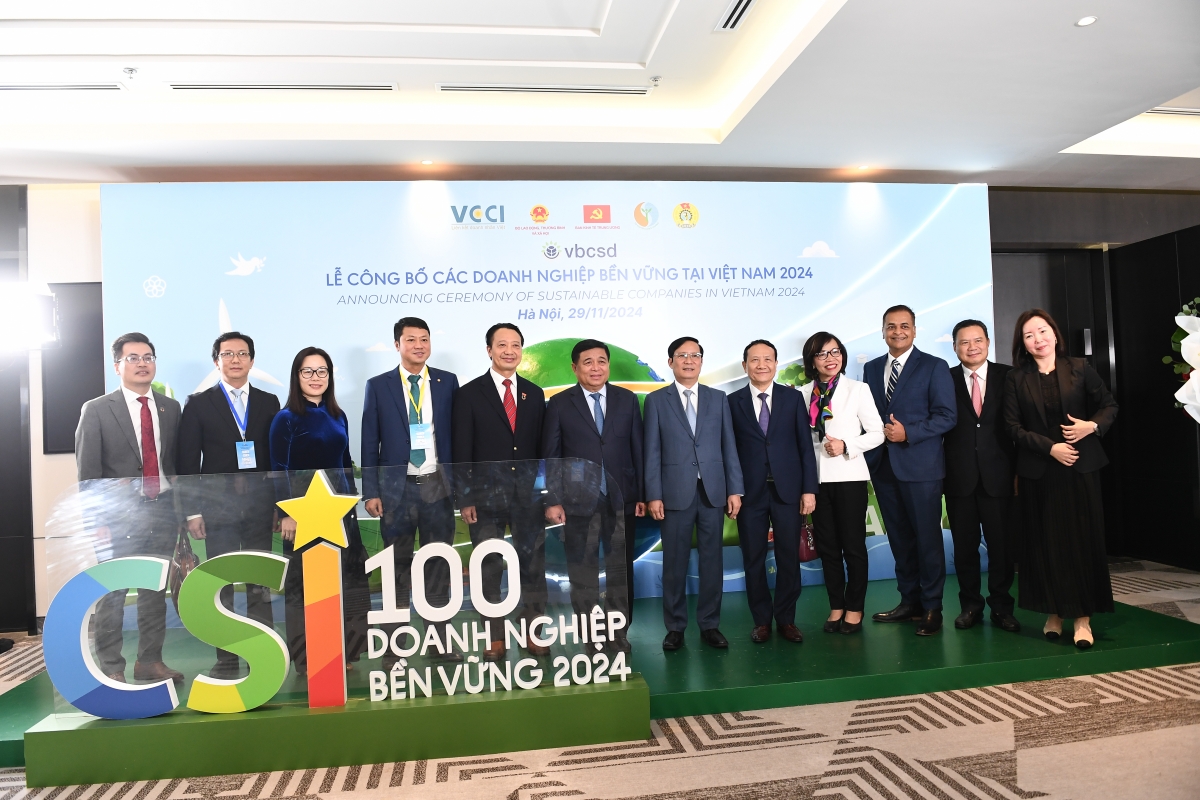 Vinh danh doanh nghiệp CSI 2024: Tiếp sức doanh nghiệp Việt trên hành trình kinh doanh bền vững