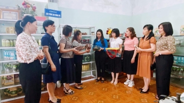 Nâng cao hiệu quả hoạt động của các hợp tác xã do phụ nữ tham gia quản lý, điều hành