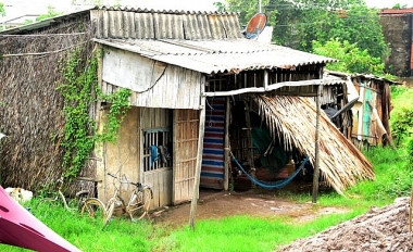 Hỗ trợ nhà ở cho hộ nghèo, cận nghèo phải trực tiếp đến từng hộ gia đình