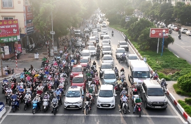 Kiên trì xây dựng văn hoá giao thông an toàn