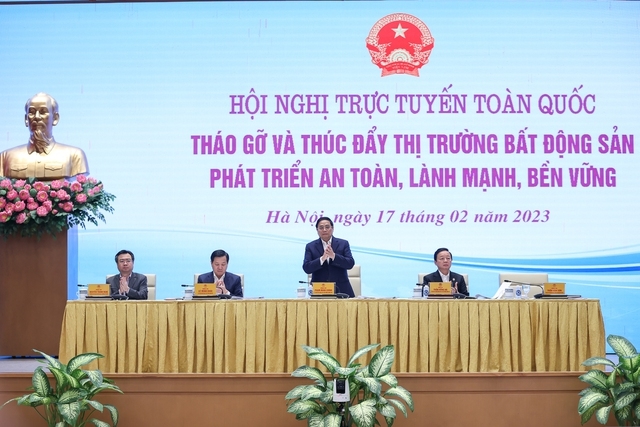 Thủ tướng Phạm Minh Chính: Cần phân tích xem liệu giá cả bất động sản đã phù hợp với thu nhập chưa? Thủ tướng Phạm Minh Chính: Cần phân tích xem liệu giá cả bất động sản đã phù hợp với thu nhập chưa?