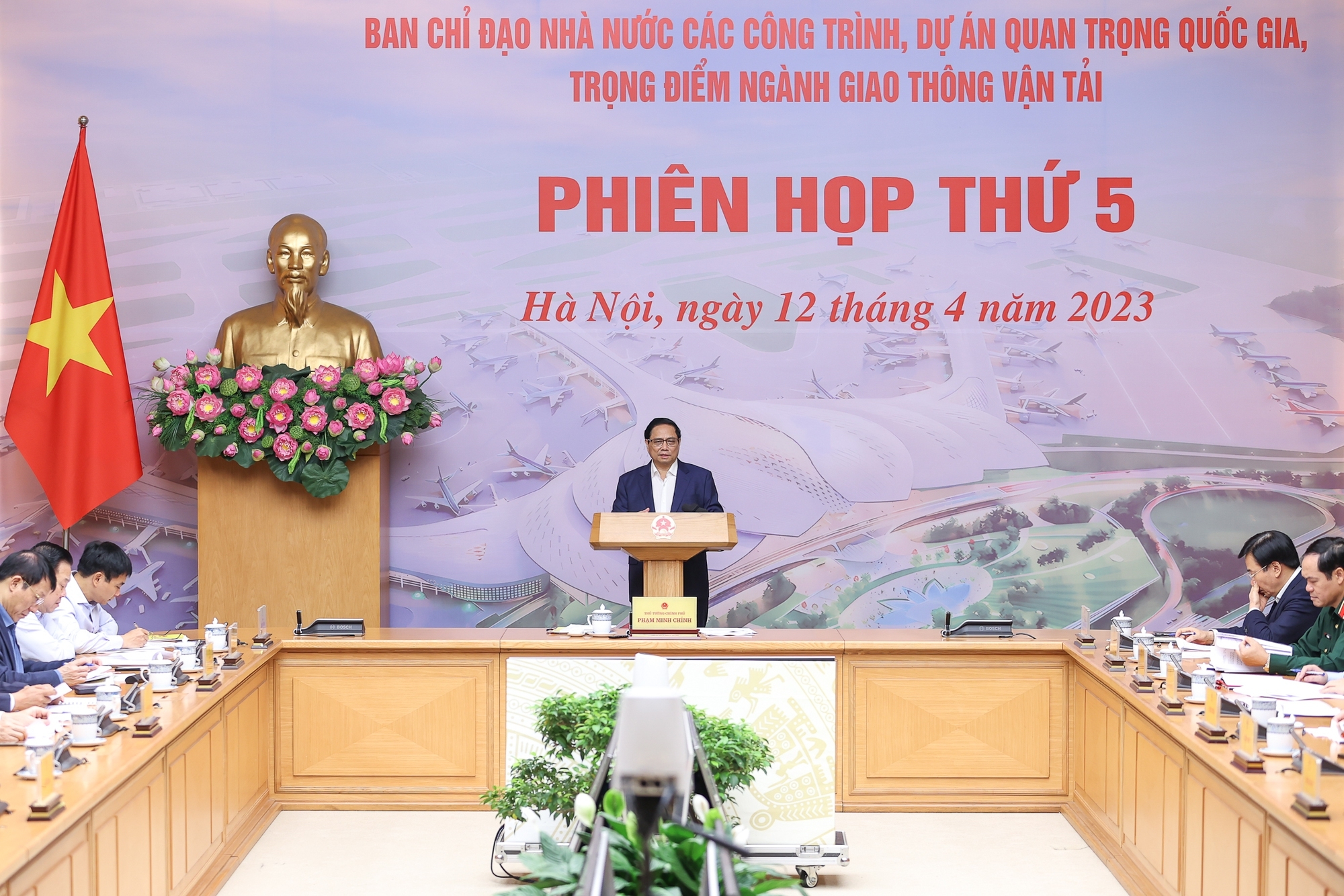 Thủ tướng Phạm Minh Chính: Không được  Thủ tướng Phạm Minh Chính: Không được