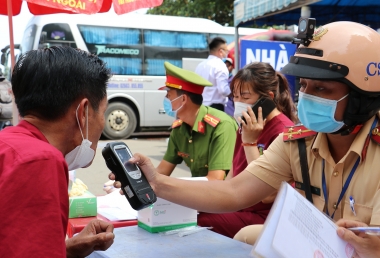 Ban Bí thư ban hành chỉ thị về công tác bảo đảm trật tự, an toàn giao thông trong tình hình mới