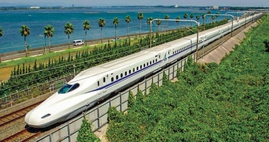Hoàn thành đề xuất thành lập Ban chỉ đạo xây dựng Đề án chủ trương đầu tư đường sắt tốc độ cao trên trục Bắc – Nam trước ngày 05/8/2023