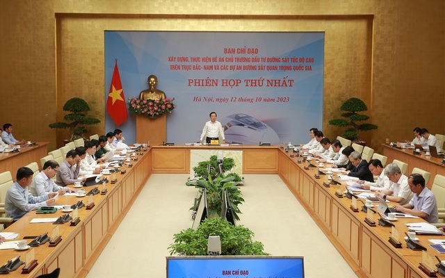 Tổ chức các hội nghị chuyên đề để góp ý hoàn thiện Đề án đường sắt tốc độ cao Bắc-Nam