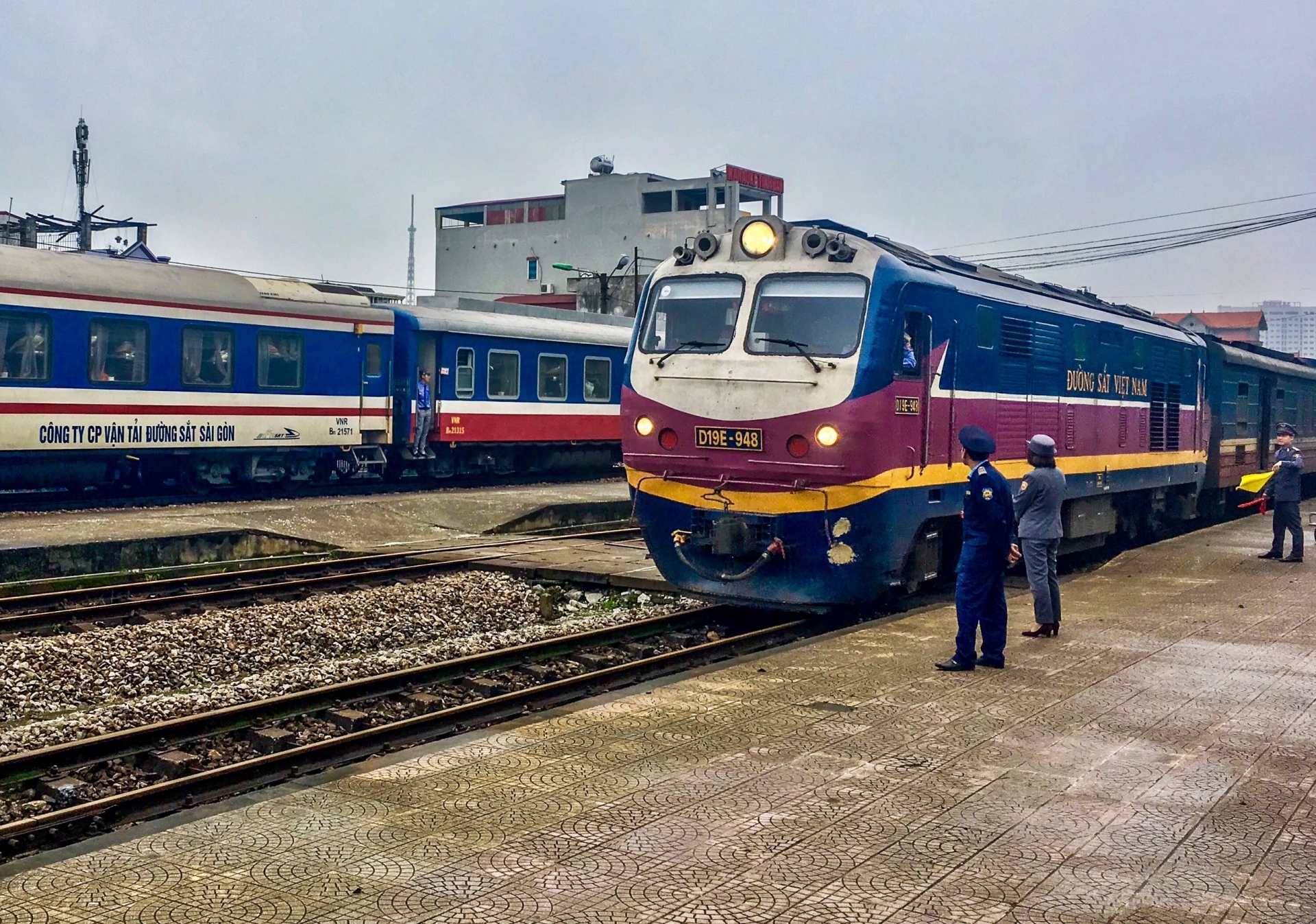 Nhiều giải pháp tháo gỡ khó khăn, vướng mắc của ngành đường sắt