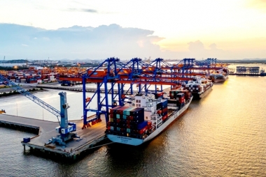 Phát triển kinh tế tư nhân ở thành phố Hải Phòng: Cơ hội và thách thức