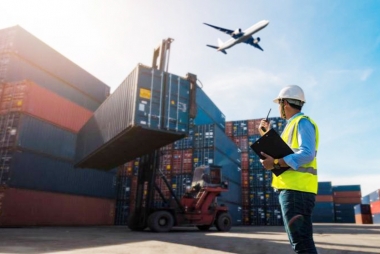 Đào tạo và phát triển nguồn nhân lực logistics tại Việt Nam(*)