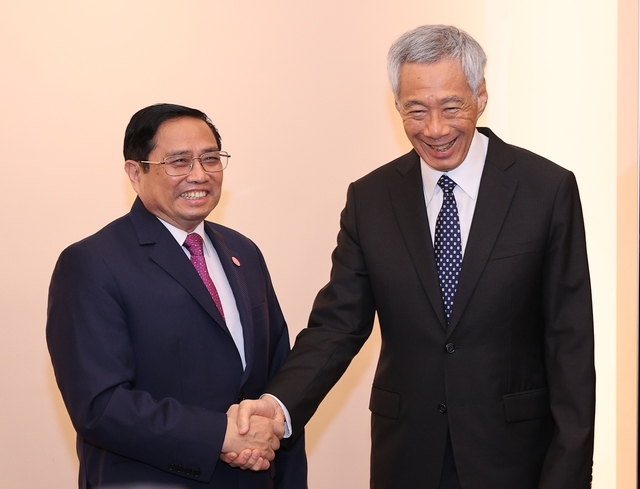 Việt Nam - Singapore hợp tác phục hồi và phát triển kinh tế sau đại dịch Việt Nam - Singapore hợp tác phục hồi và phát triển kinh tế sau đại dịch