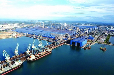 Nghiên cứu các nhân tố ảnh hưởng đến thu hút đầu tư vào Khu kinh tế Dung Quất, tỉnh Quảng Ngãi
