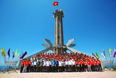 Hành trình về Quảng Trị tri ân các anh hùng, liệt sỹ
