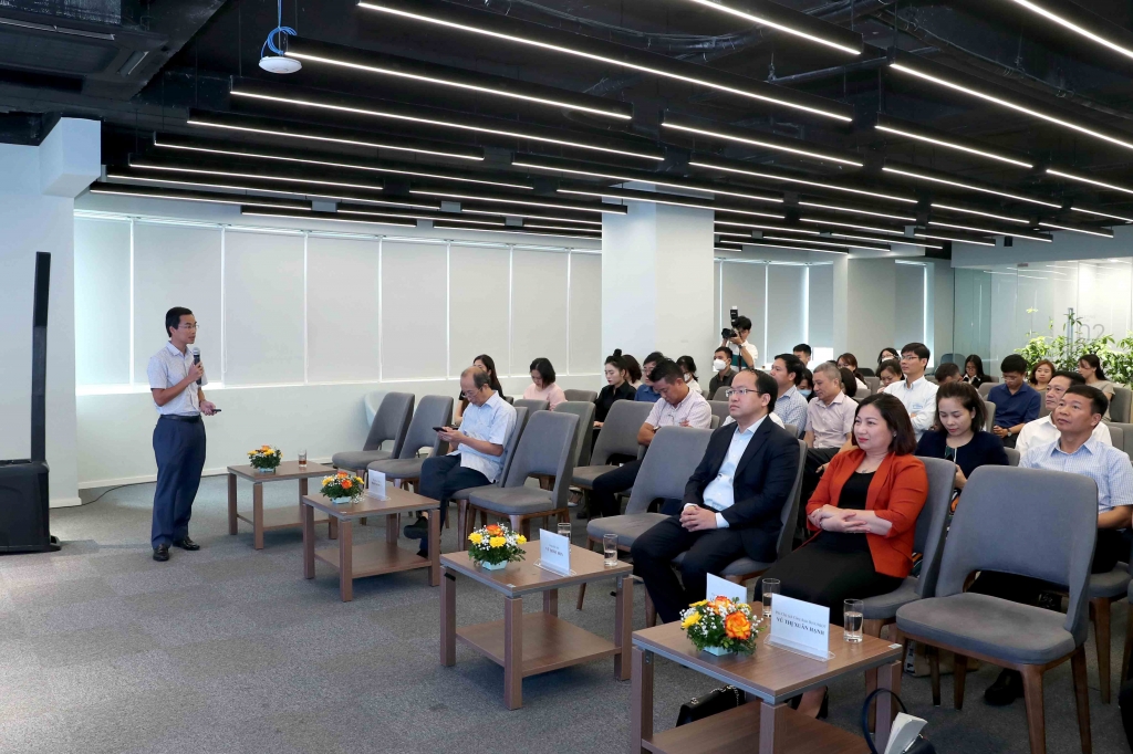 Nâng cao nhận thức về đổi mới sáng tạo cho cán bộ Bộ Kế hoạch và Đầu tư Nâng cao nhận thức về đổi mới sáng tạo cho cán bộ Bộ Kế hoạch và Đầu tư
