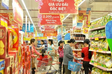 Thị trường trong nước sôi động tháng đầu năm