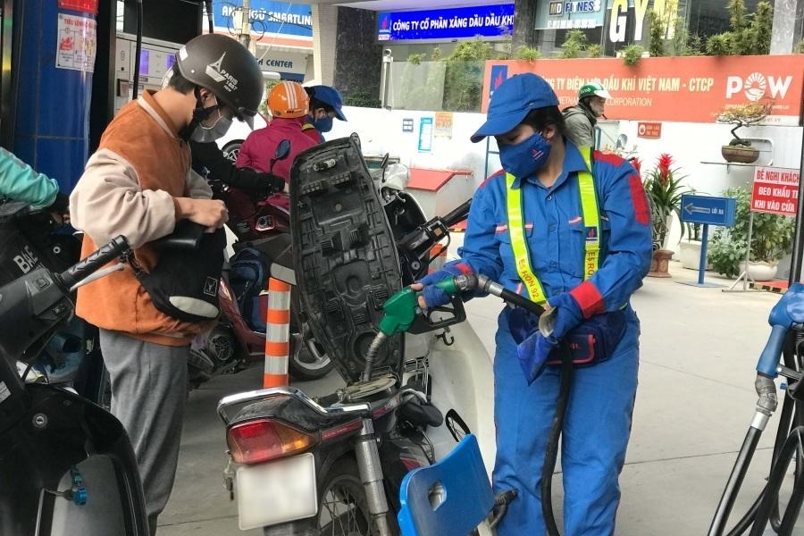 Giá xăng, dầu lại tăng cao