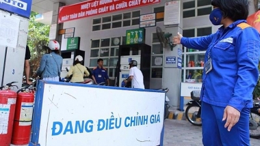 Xăng, dầu tăng giá mạnh từ 15h chiều nay