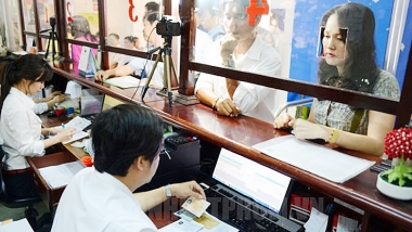 Kinh nghiệm một số nước châu Á về nâng cao chất lượng đội ngũ cán bộ, công chức quản lý nhà nước và bài học cho Việt Nam