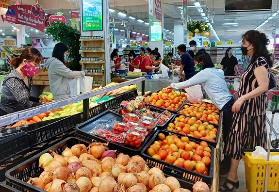 Bộ Công Thương: Hàng hóa dồi dào, sức mua có xu hướng tăng