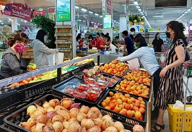 Bộ Công Thương: Hàng hóa dồi dào, sức mua có xu hướng tăng