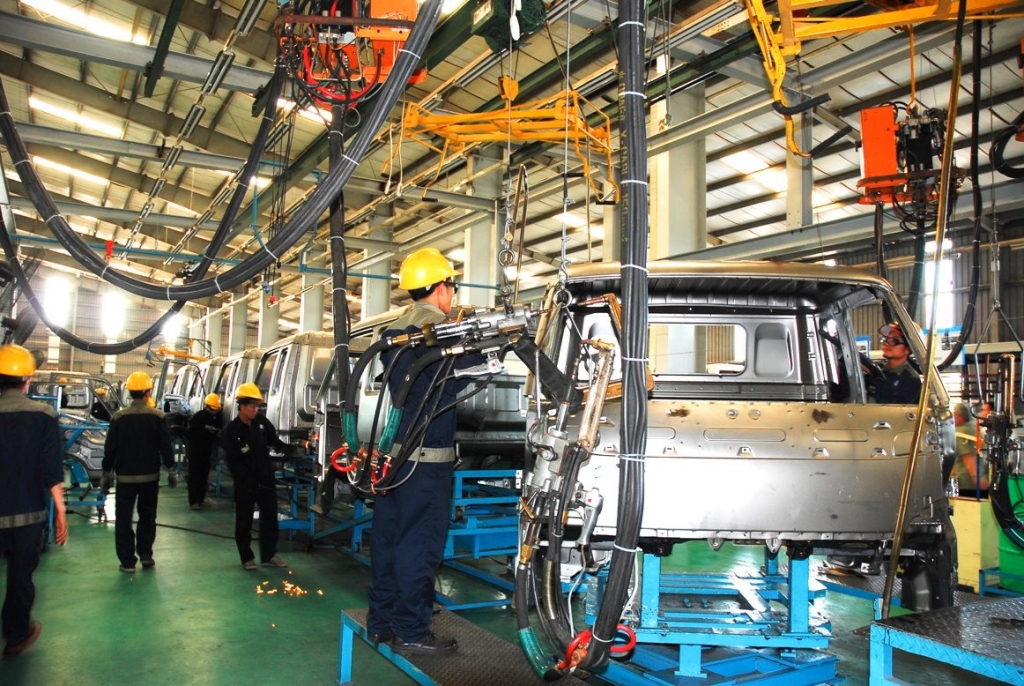 Giá trị tăng thêm của ngành công nghiệp 6 tháng đầu năm 2023 ước tính tăng 0,44% Giá trị tăng thêm của ngành công nghiệp 6 tháng đầu năm 2023 ước tính tăng 0,44%