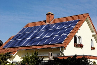 Các yếu tố ảnh hưởng đến ý định lắp đặt điện mặt trời áp mái của hộ gia đình tại TP. Dĩ An, Bình Dương