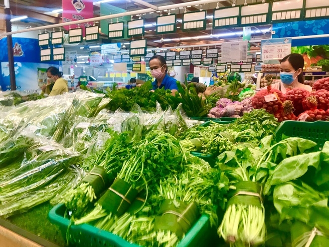 Xăng dầu giảm nhưng giá cả hàng hóa vẫn chưa hạ nhiệt Xăng dầu giảm nhưng giá cả hàng hóa vẫn chưa hạ nhiệt