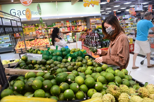 Tổng mức bán lẻ hàng hóa và doanh thu dịch vụ tiêu dùng tháng 7 tăng 1,1% so với tháng trước Tổng mức bán lẻ hàng hóa và doanh thu dịch vụ tiêu dùng tháng 7 tăng 1,1% so với tháng trước