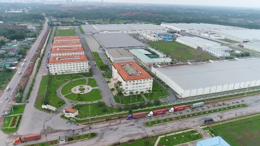 Các yếu tố ảnh hưởng đến môi trường marketing địa phương trong thu hút FDI: Trường hợp tỉnh Bình Dương và Bình Phước