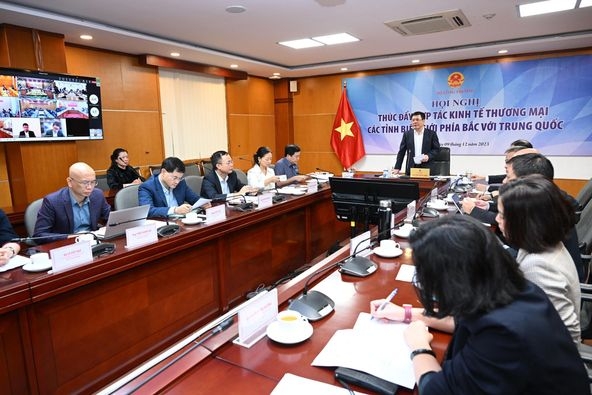 Thúc đẩy hợp tác kinh tế và thương mại khu vực biên giới phía Bắc với Trung Quốc Thúc đẩy hợp tác kinh tế và thương mại khu vực biên giới phía Bắc với Trung Quốc