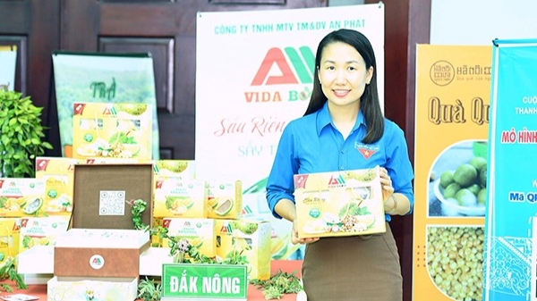 Dự án "Sầu riêng ngũ cốc sấy thăng hoa" tạo dấu ấn khởi nghiệp thanh niên năm 2023